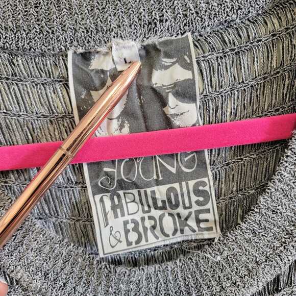 Young Fabulous and Broke Slouchy Open Knit Scoop Neck Dolman Top - Picture 3 of 7